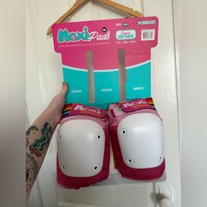 Pink Moxi Pads Super Six Pack, Worn Once!